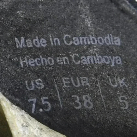 Aldo  Suede Ankle Strap Block Heel Black Strappy Sandal Open Toe Size 7.5 - Picture 10 of 11